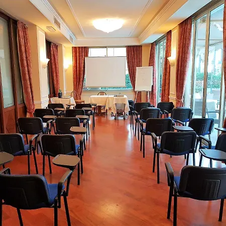 パラディソ ホテル サンレモ