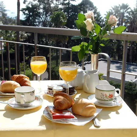 Paradiso 4*